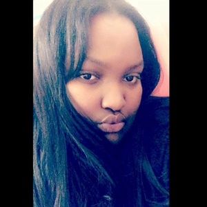 Meet your Posher, Nikita